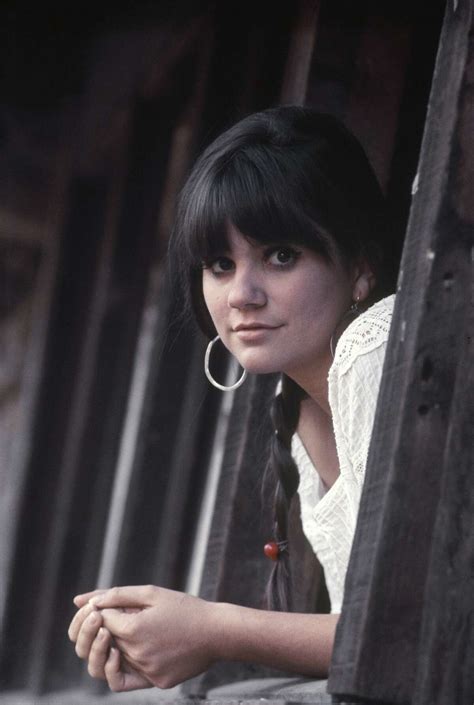 Linda Ronstadt plots return to stage with ‘Conversation’ series