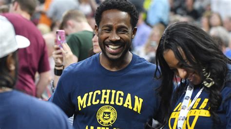 Former Michigan star Desmond Howard signs multi-year extension with ESPN's GameDay