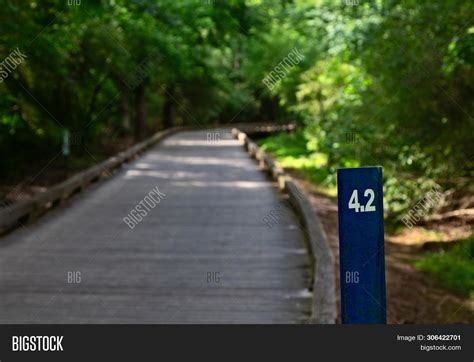 Mile Marker Sign 4.2 Image & Photo (Free Trial) | Bigstock