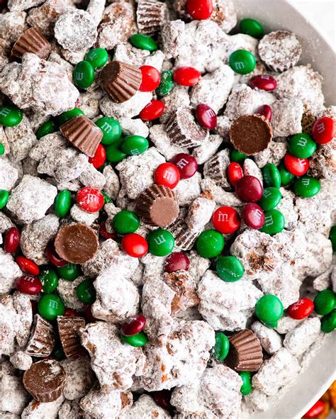 Reindeer Food Recipe (Christmas Puppy Chow) - JoyFoodSunshine