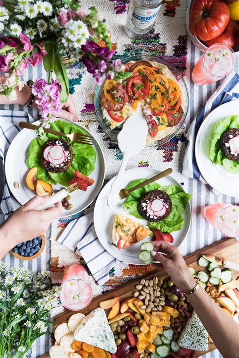 The Golden Days of Summer: A CSA Inspired Farm to Table Dinner Party - The Sweetest Occasion