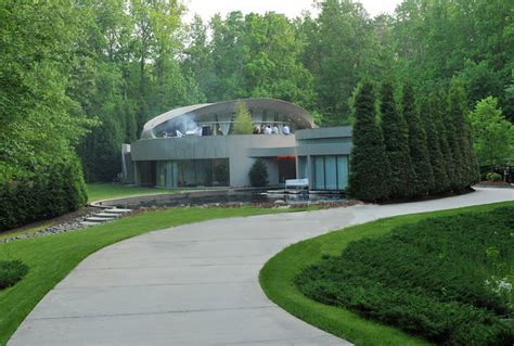 Justin Bieber Rents Dallas Austin's Old House in Atlanta - GAFollowers