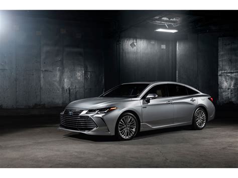 2021 Toyota Avalon Hybrid Prices, Reviews, & Pictures | U.S. News & World Report