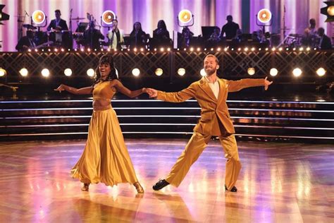 'DWTS' Season 32 Motown Night judges bashed for underscoring Charity Lawson despite her 'best ...