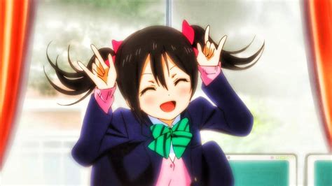 Love Live!: Conoce el origen de la frase "Nico Nico Nii!" — Kudasai