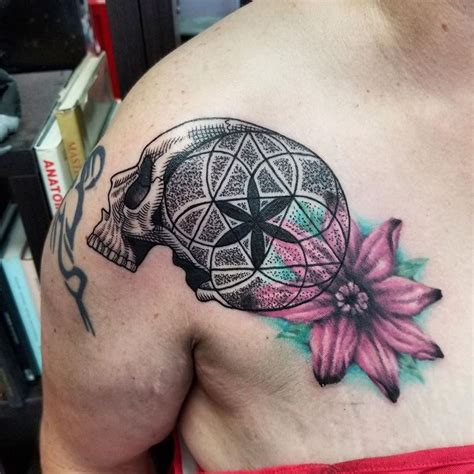 Seed of Life Skull Tattoo by Jesse Neumann: TattooNOW