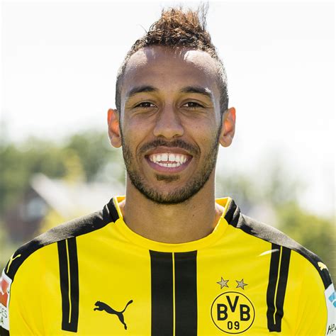 Pierre-Emerick Aubameyang is crazy, but effective on the pitch ...