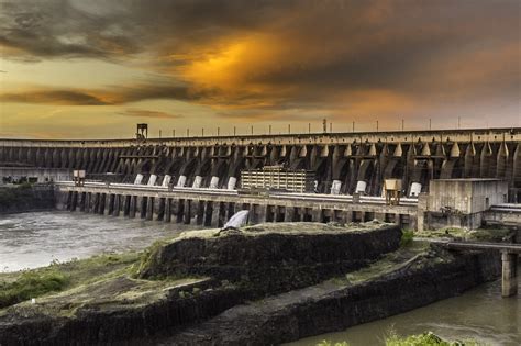 Usina hidrelétrica de Itaipu aumenta geração devido a alta demanda no consumo de energia - CPG ...