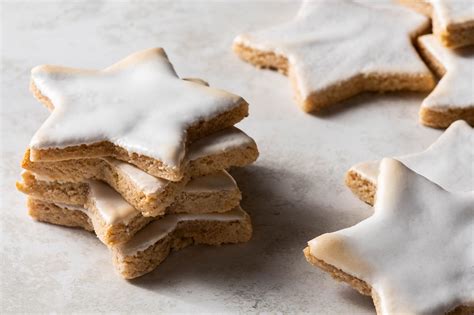 Zimtsterne (German Cinnamon Star Cookies) Recipe