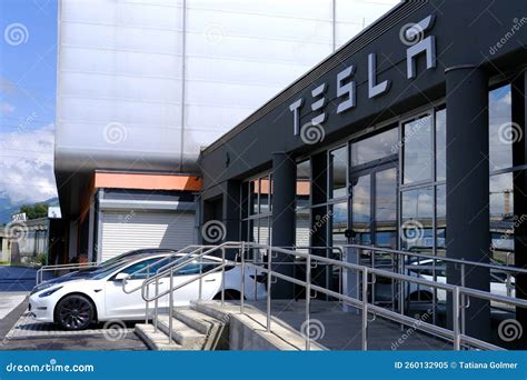 Tesla Office, American Company, Electric Car Manufacturer Elon Musk ...