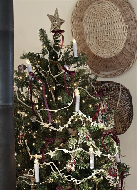 Vintage Christmas Tree | How To Get That Vintage Look