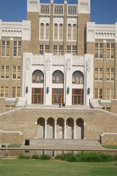 Little Rock’s Central High School, monument for civil rights | Little ...