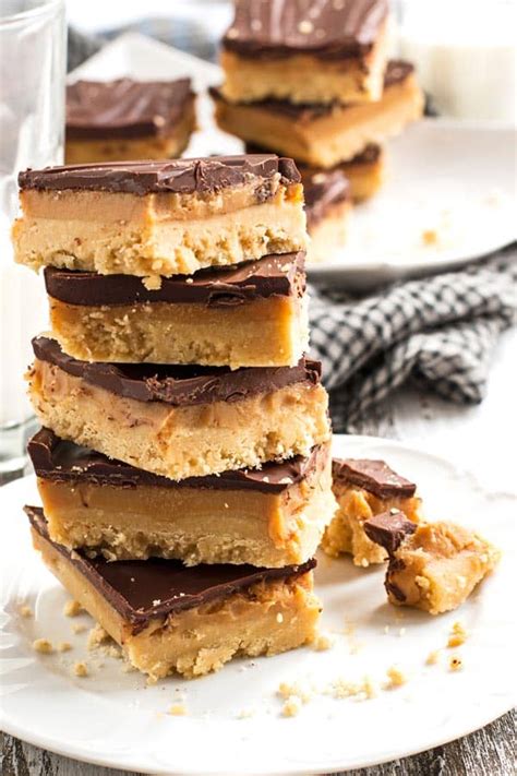 No-Bake Millionaire's Shortbread Bars | Savory Nothings