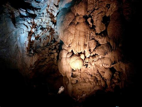 Oregon Caves a true natural wonder, our ‘marble halls’ beneath the mountains - oregonlive.com