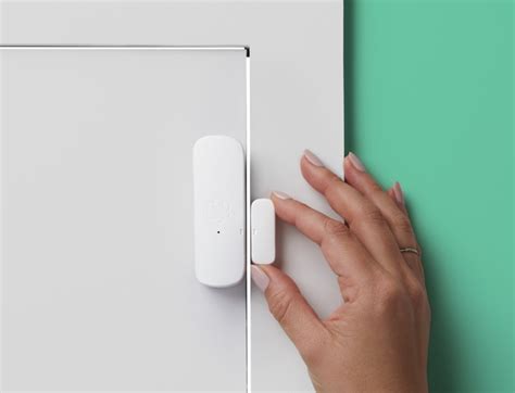 Door and Window Alarm Sensor for Home Security | Ooma