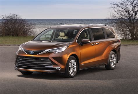 All-New, All-Hybrid, And Impressively Priced: The 2021 Toyota Sienna Nov 30, 2020