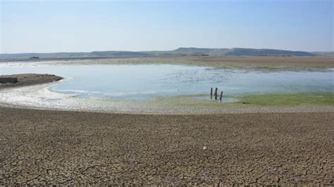 ANF | Euphrates River dwindles away due to Turkey’s policies