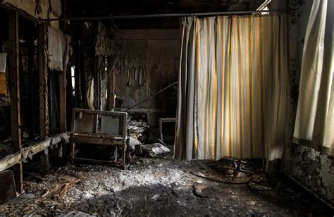 Eerie pictures of Abandoned hospitals in the US - Mirror Online