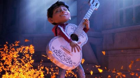 Coco trailer: Pixar’s latest film wants your tears, and that Oscar - hollywood - Hindustan Times