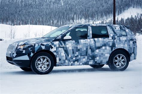 Spyshots: 2015 Land Rover Freelander Spied Up Close in Scandinavia - autoevolution