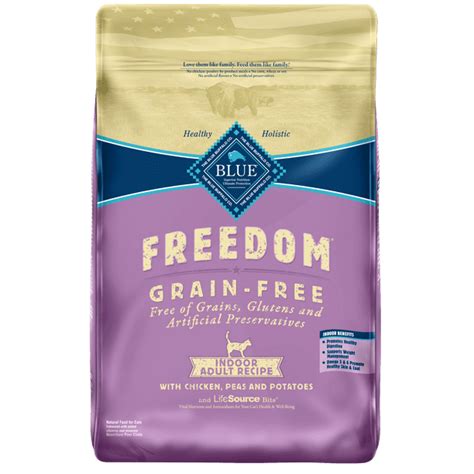 Blue Buffalo Freedom Grain Free Natural Indoor Adult Dry Cat Food, Chicken, 11-lb. - Walmart.com ...