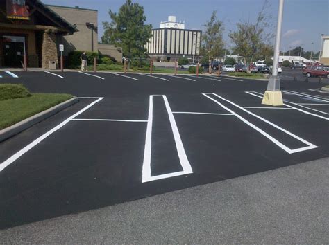 Complete Sealcoat & Striping: Parking Lot Re-Striping