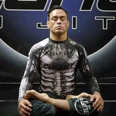 Eddie Bravo Bio, Wiki, Age, Height, Wife, Son, Joe Rogan, Record, Royce ...