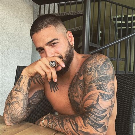 MALUMA on Instagram: “Un purito al año no hace daño 💨😘” | Mens haircuts short, Haircuts for men ...