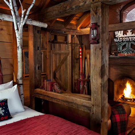 Inside A Stylish And Cozy Vermont Ski Lodge - Airows