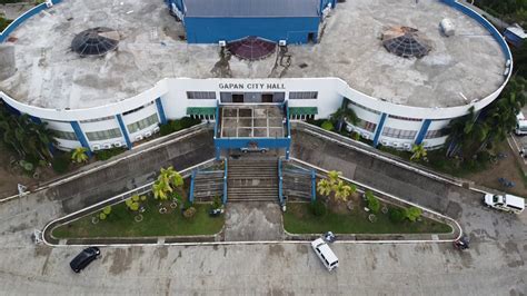 Mavic Quick Shot at Gapan City Hall - YouTube