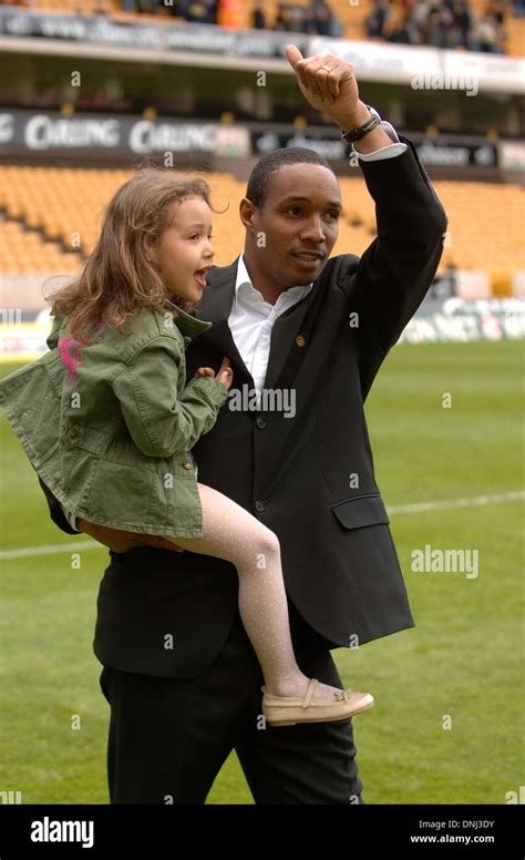 Paul Ince footballer with his daughter Reah 2005 Stock Photo - Alamy