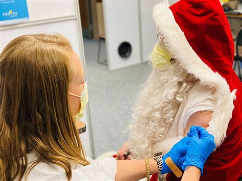 Safety is top of mind for Santa as he receives his COVID-19 vaccine in ...