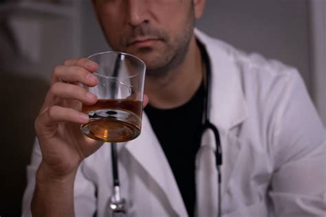 Medical Professionals And Alcohol Abuse - Alcohol Help