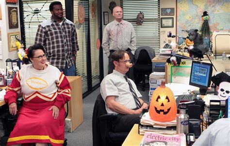 5 'The Office' Halloween Episodes, Ranked - PureWow