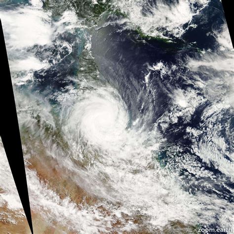 Severe Tropical Cyclone Larry 2006 | Zoom Earth