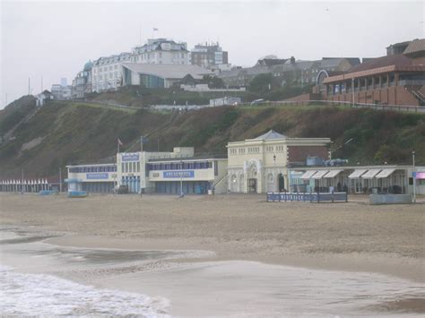 West Beach, Bournemouth © JThomas cc-by-sa/2.0 :: Geograph Britain and ...