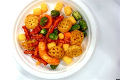 Cheetos Mix-Ups: Frito-Lay Debuts Cheezy Salsa, Xtra Cheezy Bag Mixes | HuffPost