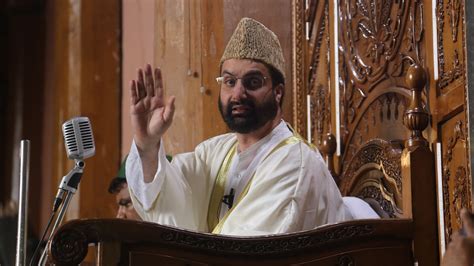 Mirwaiz Umar Farooq calls for making mosques effective centres of ...