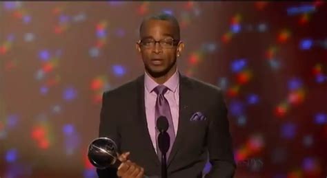 Stuart Scott ESPY Speech Will Bring Tears to Your Eyes - Video