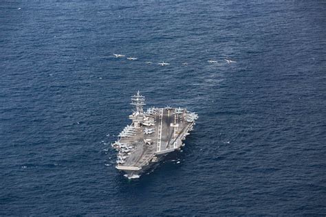 CVW-5 Conducts Change of Command > Commander, U.S. 7th Fleet > Display