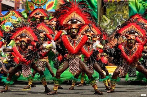 PHILLIPINES ATI-ATIHAN FESTIVAL: Philippines Ati-Atihan Festival