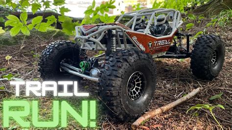 Axial Ryft Crawling In The Trails (Caslte 2400kv, Vitavon Carbon Fiber Panels) - YouTube