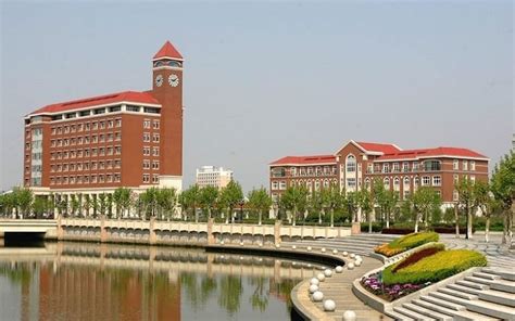 Shanghai Jiao Tong University | Parents' Guide