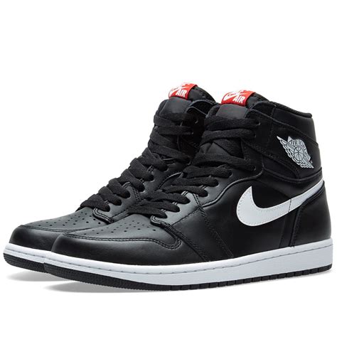 Nike Air Jordan 1 Retro High OG Black & White | END. (AR)