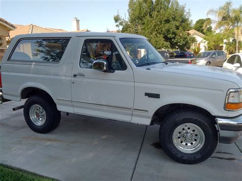 O J Simpson Ford Bronco