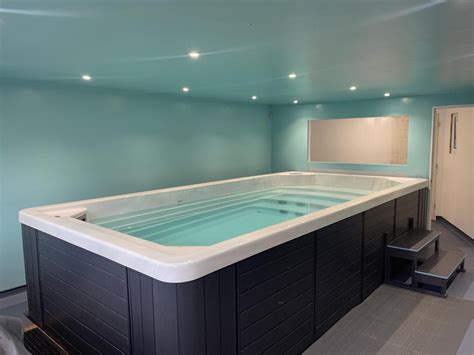 Ultimate Hot Tubs and Swim Spas - WhatSwimSpa?