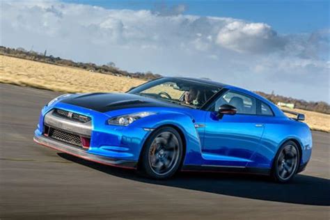 Nissan GT-R Driving Experience | DrivingExperience.com