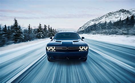 Dodge Challenger AWD | d a n a N E I B E R T // j o u r n a l