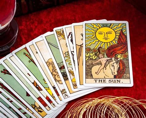 Mách bạn một số địa chỉ xem bói Tarot Online uy tín