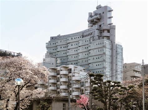 New Sky Building, Tokyo, Japan : r/brutalism